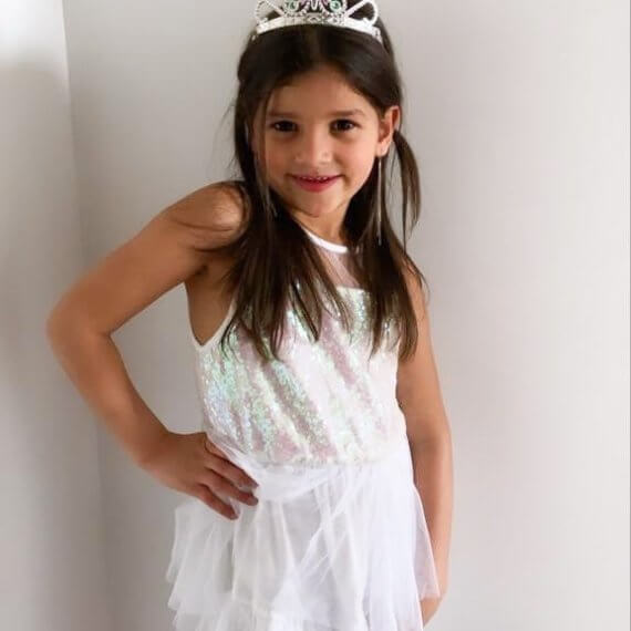 Look #8 Princess Stylist: Chie Kai Outfit: White dress, White fur coat Shoes: Personal Collection Accessories: Personal Collection Model: Reta Adel Photographer: Ayat Aldroobe Location: Medina, NY