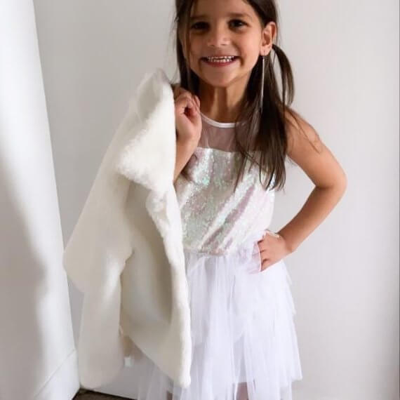 Look #8 Princess Stylist: Chie Kai Outfit: White dress, White fur coat Shoes: Personal Collection Accessories: Personal Collection Model: Reta Adel Photographer: Ayat Aldroobe Location: Medina, NY