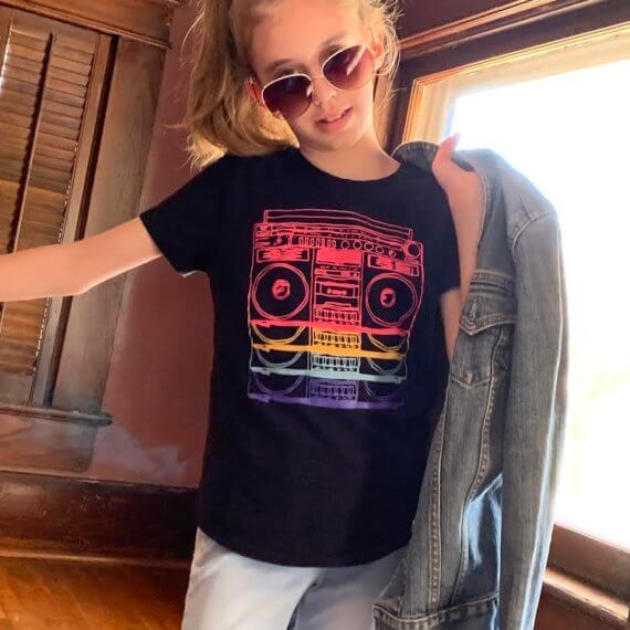 Look #10 Street Style Stylist: Chie Kai Outfit: Rainbow radio T - shirt, skinny pants, denim jacket Shoes: Personal Collection Accessories: Personal Collection Model: Lillian Weatherall Photographer: Jenny Weatherall Art by: Josh Weatherall Location: Brockport, NY